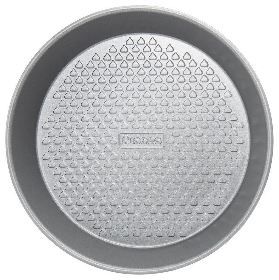 Kisses Textured Round Cake Pan