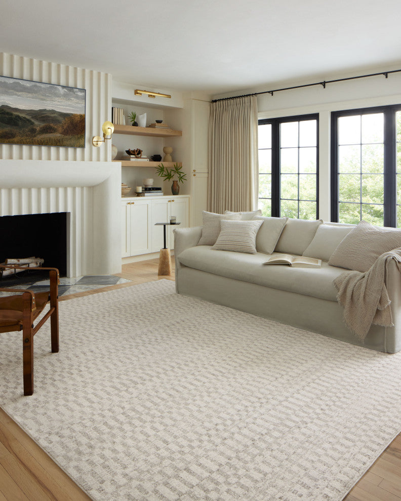 Loloi II Kamala Ivory / Grey 2'-3" x 3'-10" Accent Rug