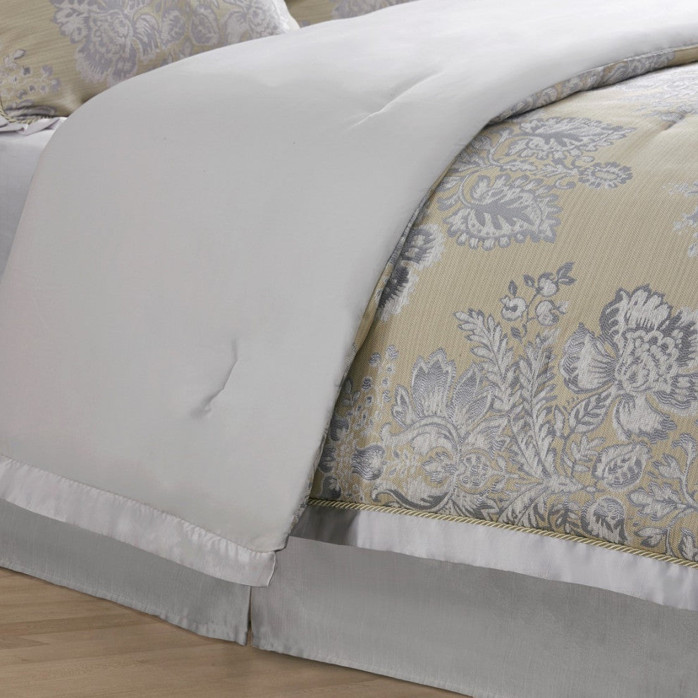 Croscill Loretta Traditional 4-Piece Comforter Set, King