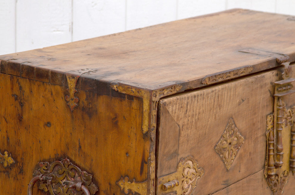 Large 18th Century Spanish BargueÃ±o Chest