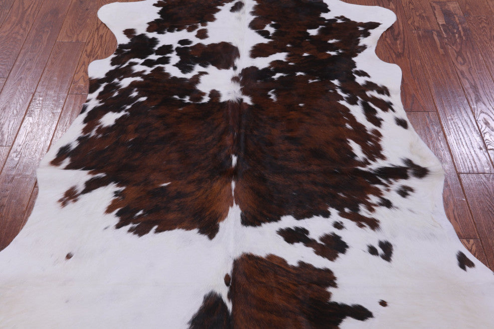 Natural Cowhide Rug 6' 5" X 5' 7" C2413