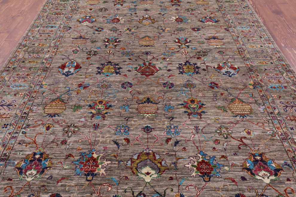 8' 1" X 11' 5" Persian Tabriz Hand-Knotted Rug Q9792