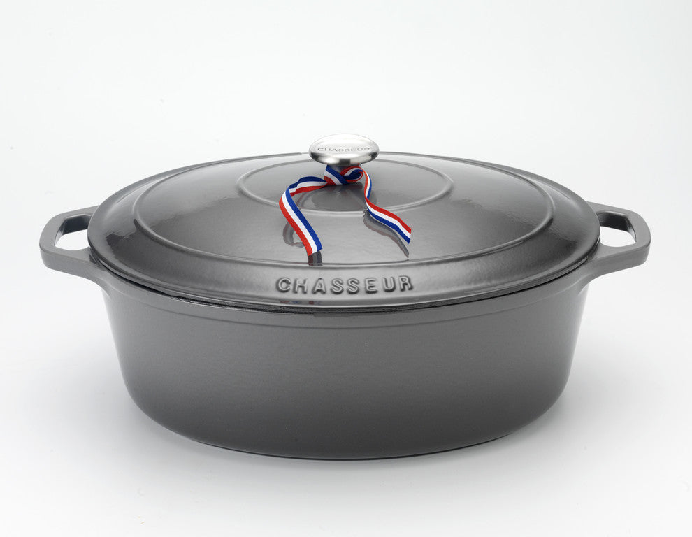 Chasseur 3.8-Quart Caviar-Gray Enameled Cast Iron Oval Dutch Oven