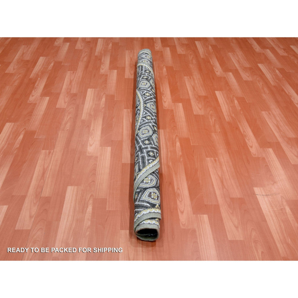 Taupe/Brown Wool Silk Mughal Inspired Hand/Knotted Round Rug, 6'1"x6'1"