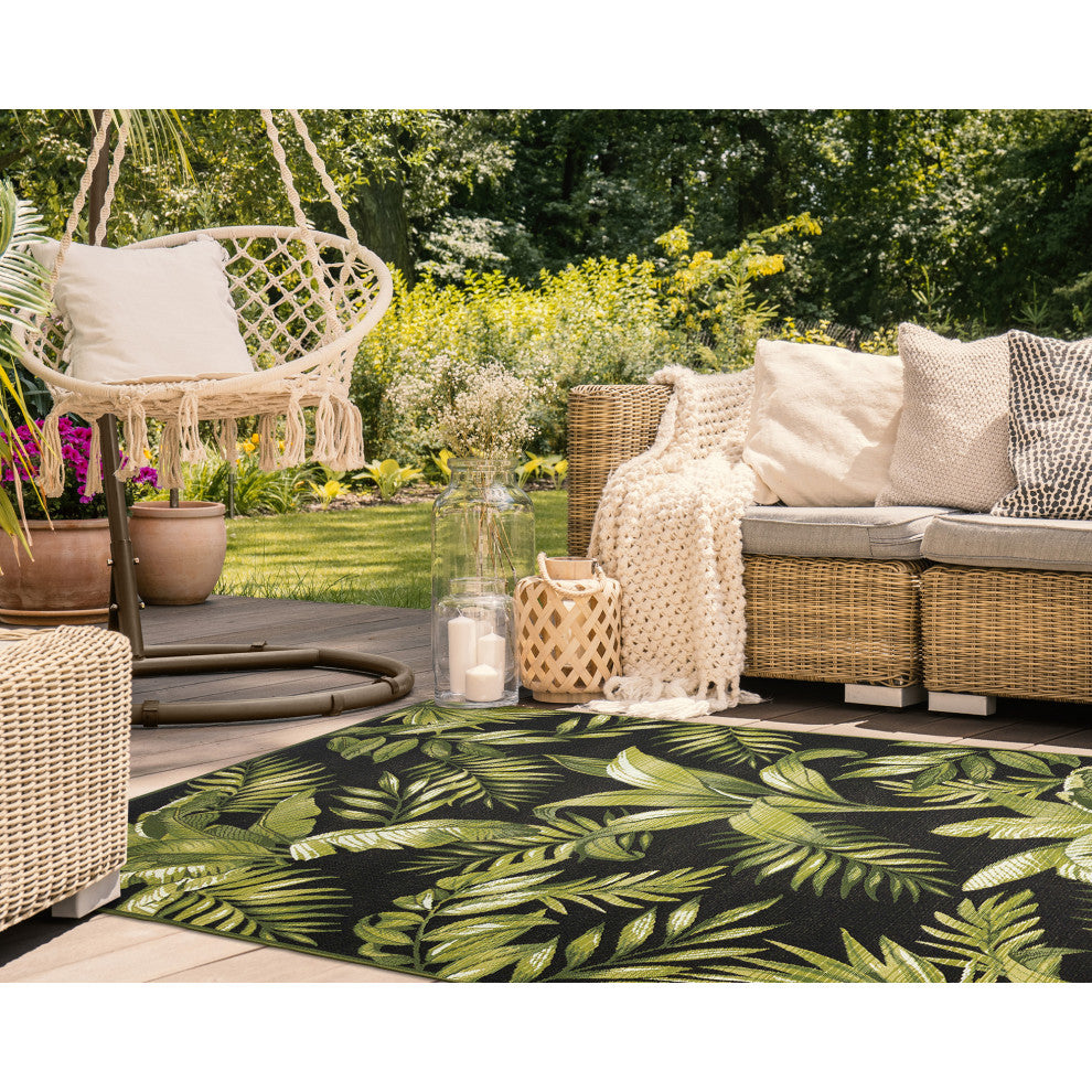 Marina Jungle Leaves Indoor/Outdoor Rug, Black, 7'10"x9'10"