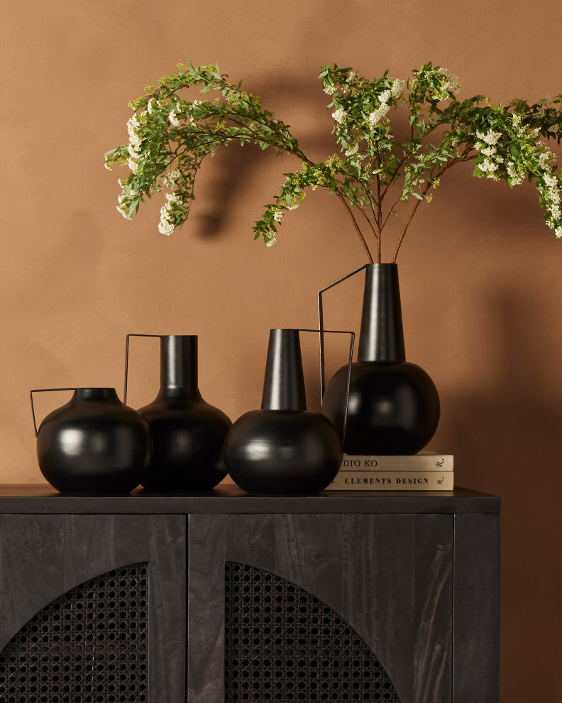 Aleta Vases, Set of 4