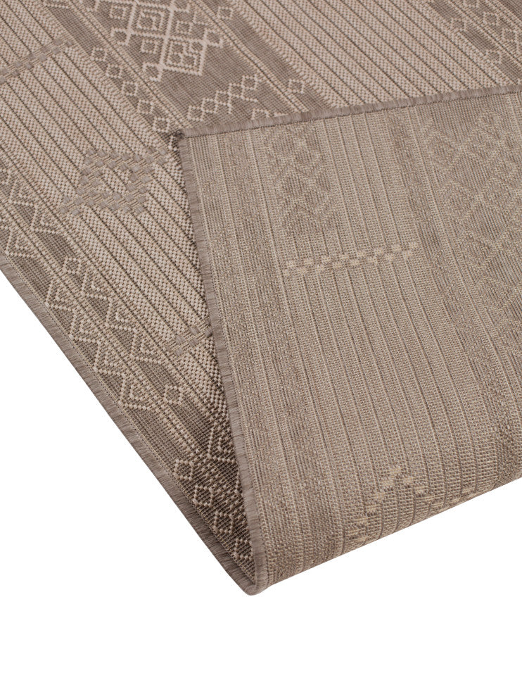 Outdoor Collection Geometric Pattern Bohemian Rug, Neutral, 7'10"x10'