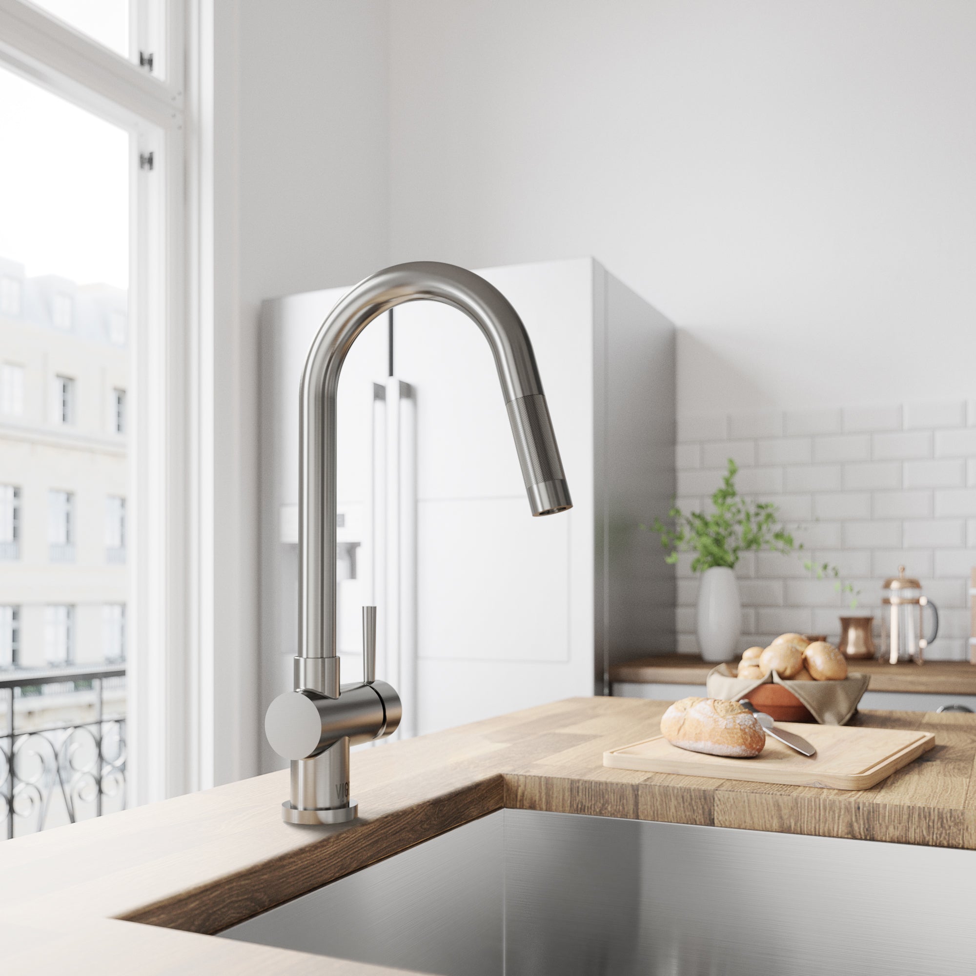 VIGO Gramercy 17" H Single Handle Pull-Down Sprayer Kitchen Faucet, Stainless Steel, No Sensor, Without Extras