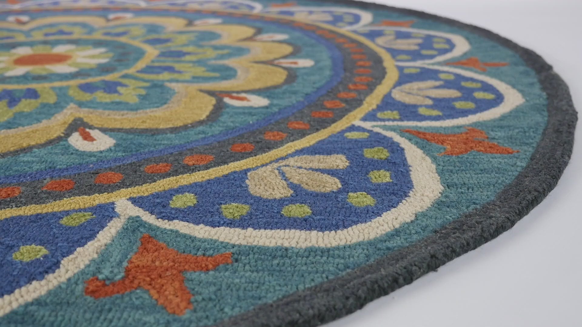 Floral Escape Mandala Area Rug, 6' Round