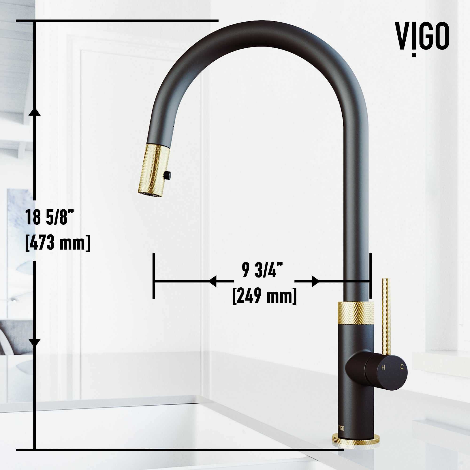VIGO Bristol 19" H Single Handle Pull-Down Sprayer Kitchen Faucet, Matte Brushed Gold/Matte Black, Without Extras