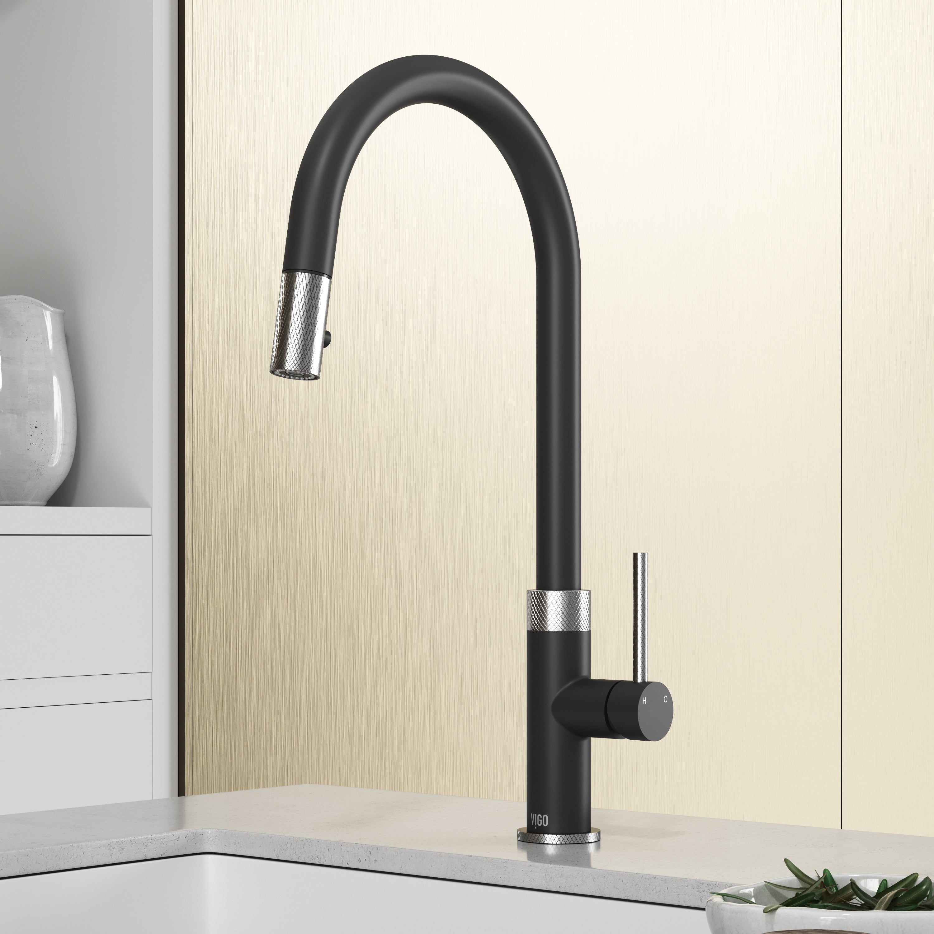 VIGO Bristol 19" H Single Handle Pull-Down Sprayer Kitchen Faucet, Stainless Steel/Matte Black, Without Extras
