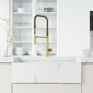 VIGO Sterling 23" H Single Handle Pull-Down Sprayer Kitchen Faucet, Matte Brushed Gold, Without Extras