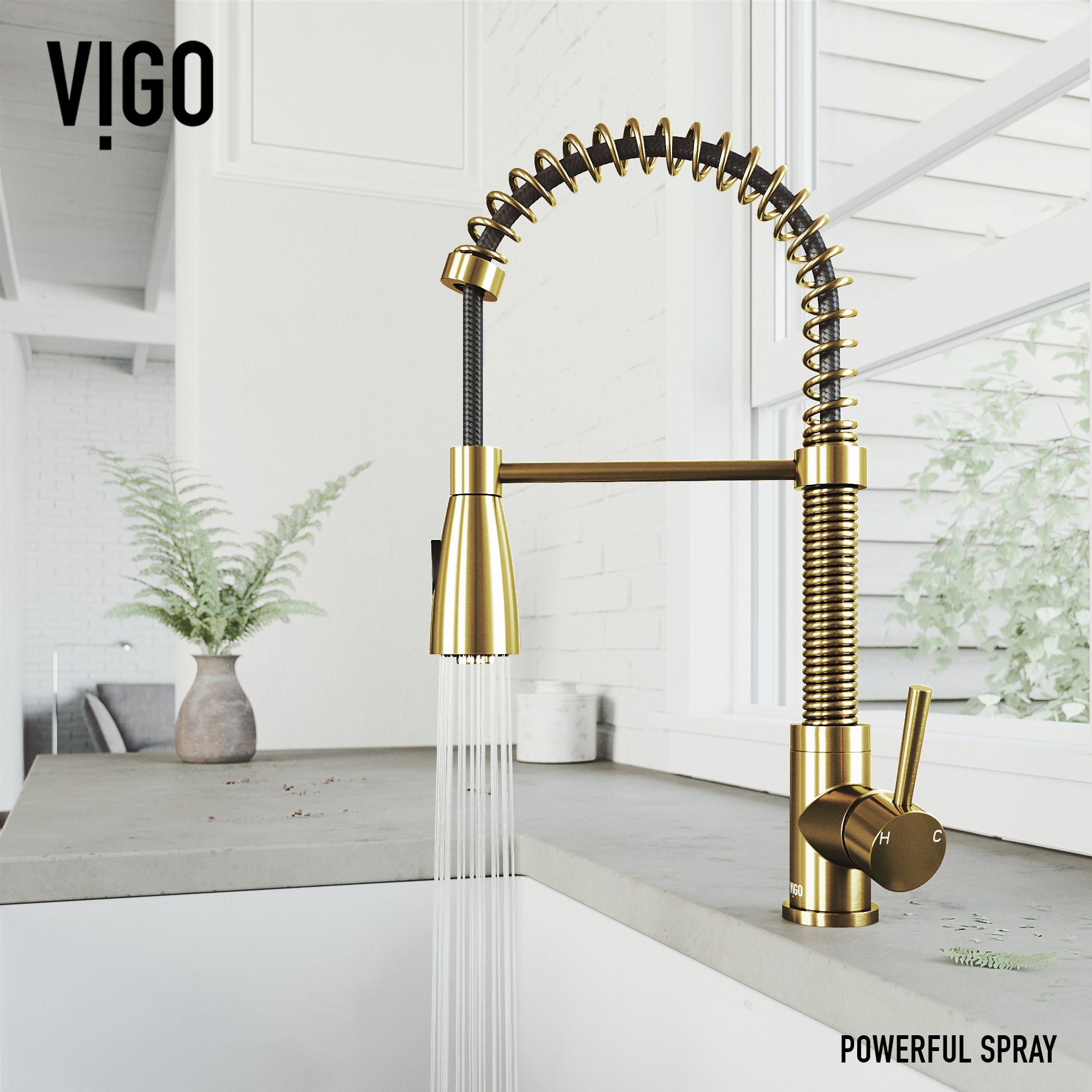 VIGO Brant 19" H Single Handle Pull-Down Sprayer Kitchen Faucet, Matte Brushed Gold, Without Extras