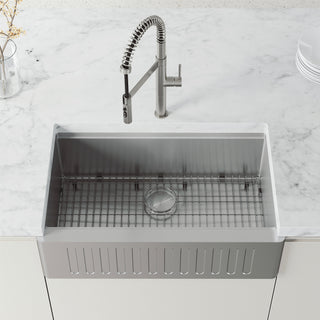 VIGO Edison Pro 20" H Single Handle Pull-Down Sprayer Kitchen Faucet, Stainless Steel